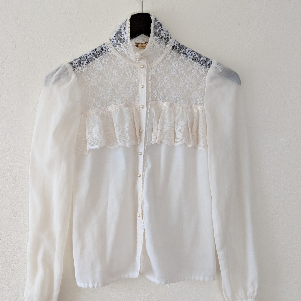 VINTAGE Jessica McClintock / Gunne Sax Lace Blouse